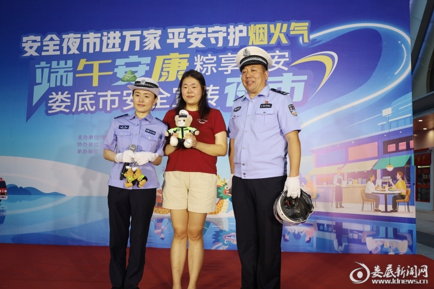 c62f823514bab18ed9c0cc8c43433d12